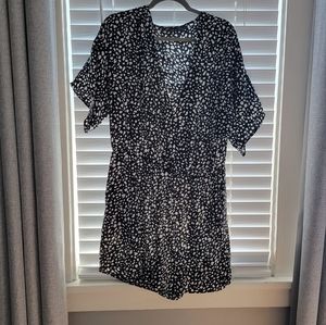 Black and white romper - like new!